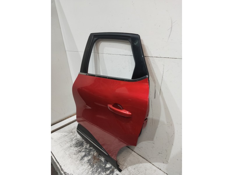 Recambio de puerta trasera izquierda para renault captur ii 1.0 referencia OEM IAM   5P