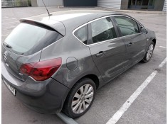 opel astra j lim. del año 2011 2