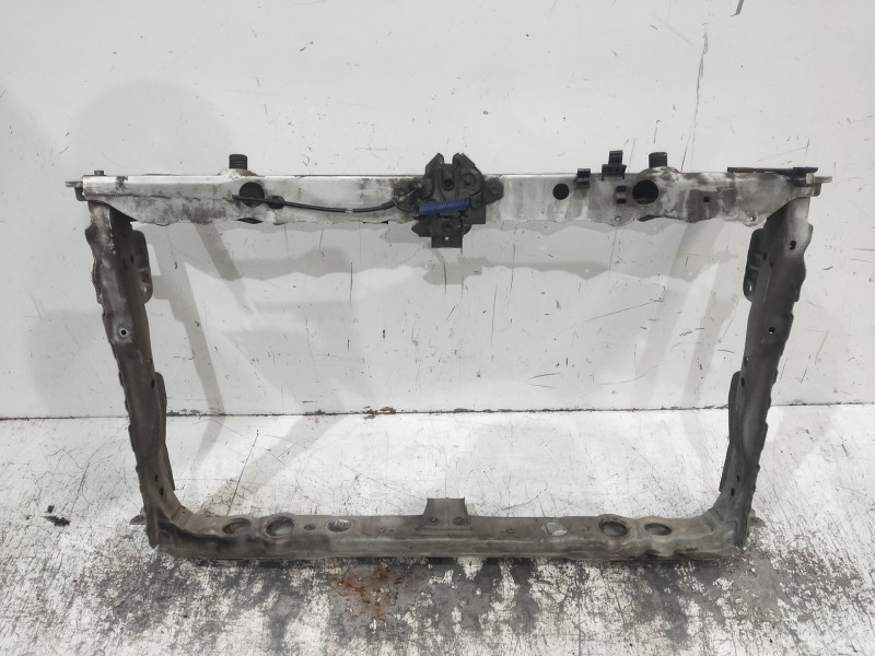 Recambio de panel frontal para toyota avensis advance referencia OEM IAM   