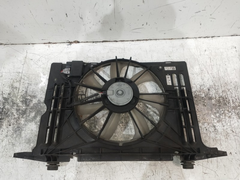 Recambio de electroventilador para toyota avensis advance referencia OEM IAM MF4227507630 160400T550 