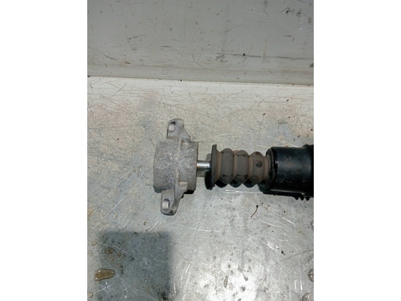 Recambio de amortiguador trasero izquierdo para peugeot 307 break / sw (s1) break xt referencia OEM IAM   