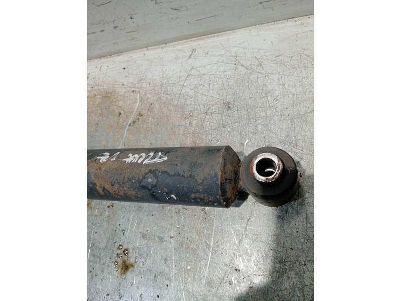 Recambio de amortiguador trasero izquierdo para peugeot 307 break / sw (s1) break xt referencia OEM IAM   