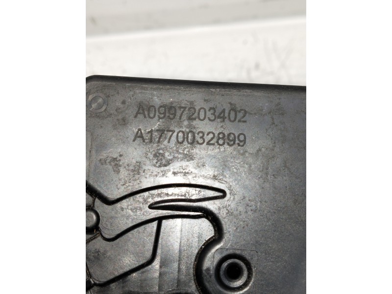 Recambio de motor cierre centralizado delantero derecho para mercedes clase a (bm 177) a 200 d (177.012) referencia OEM IAM A099