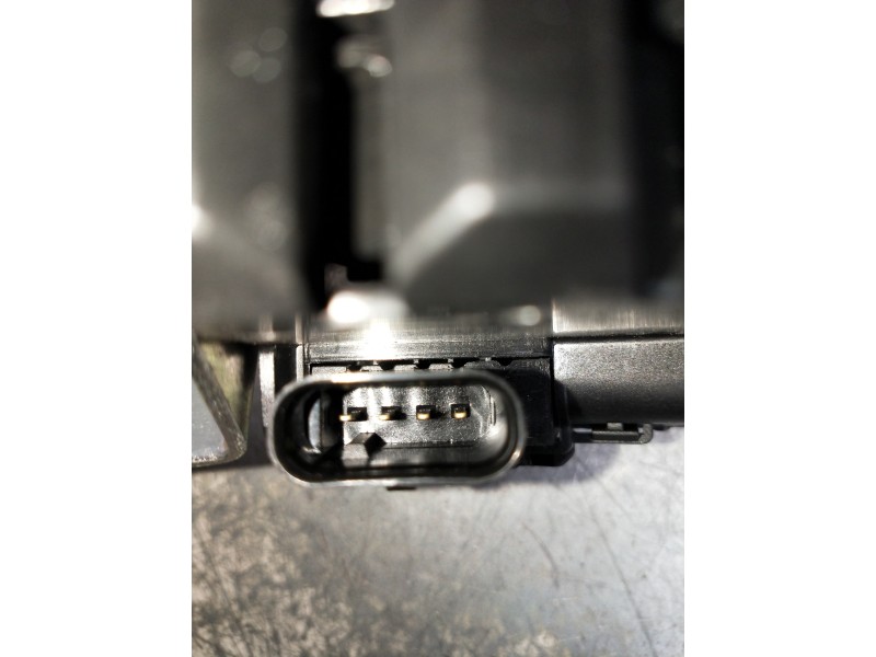 Recambio de motor cierre centralizado porton para mercedes clase a (bm 177) a 200 d (177.012) referencia OEM IAM A0997303301 A17