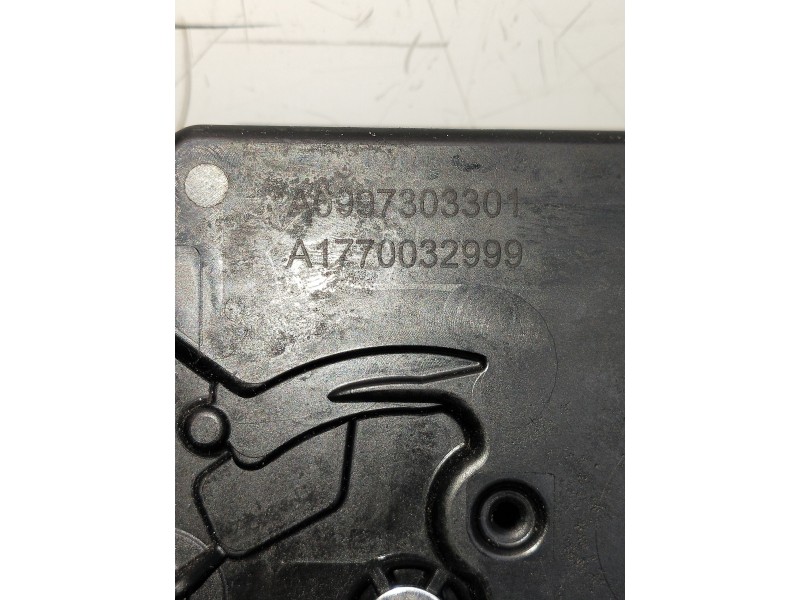 Recambio de motor cierre centralizado trasero derecho para mercedes clase a (bm 177) a 200 d (177.012) referencia OEM IAM A09973