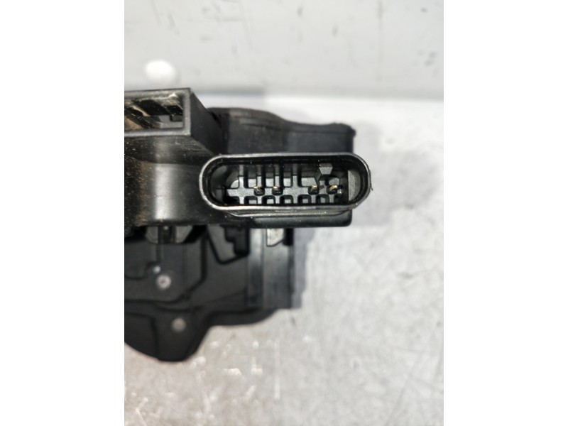 Recambio de motor cierre centralizado trasero izquierdo para mercedes clase a (bm 177) a 200 d (177.012) referencia OEM IAM A099