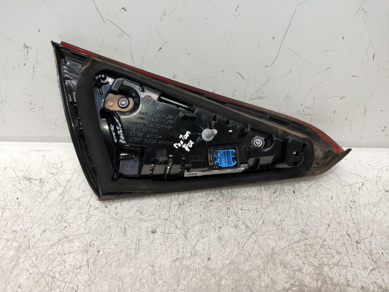 Recambio de piloto trasero derecho interior para mercedes clase a (bm 177) a 200 d (177.012) referencia OEM IAM A1779061800  