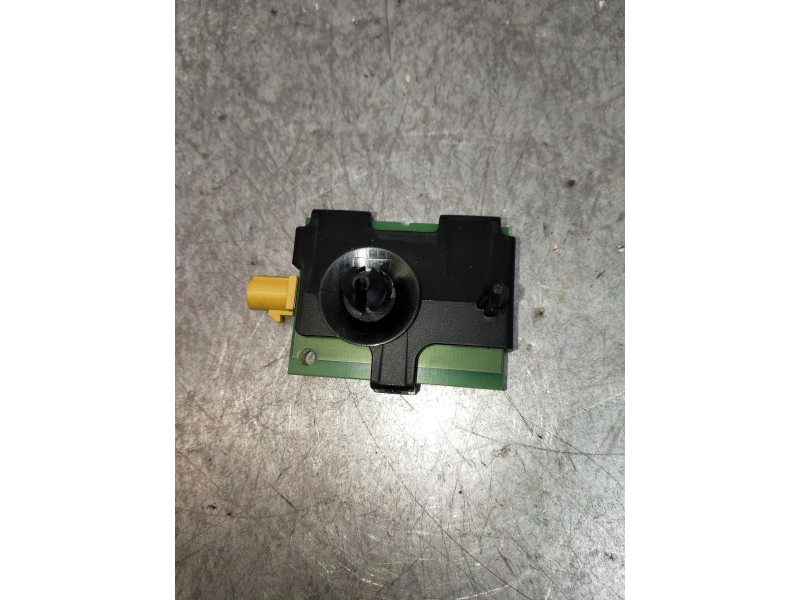 Recambio de modulo electronico para mercedes clase a (bm 177) a 200 d (177.012) referencia OEM IAM A1779052902  ANTENA