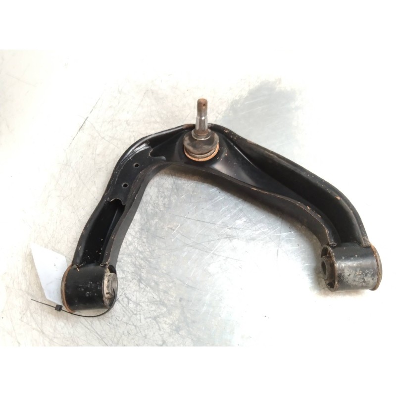 Recambio de brazo suspension superior delantero izquierdo para nissan navara pick-up (d40m) double cab le 4x4 referencia OEM IAM