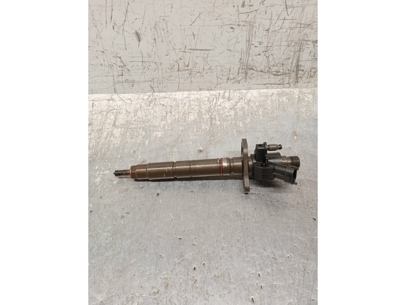 Recambio de inyector para jaguar xf 3.0 v6 diesel grace referencia OEM IAM 0445116091011 9X2Q9K546DB BOSCH