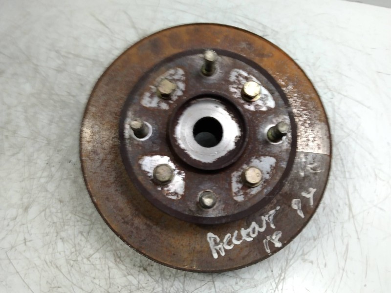 Recambio de mangueta delantera izquierda para hyundai accent (x3) 1.5 gt referencia OEM IAM    Recambio de mangueta delantera izquierda para hyundai accent (x3) 1.5 gt referencia OEM IAM