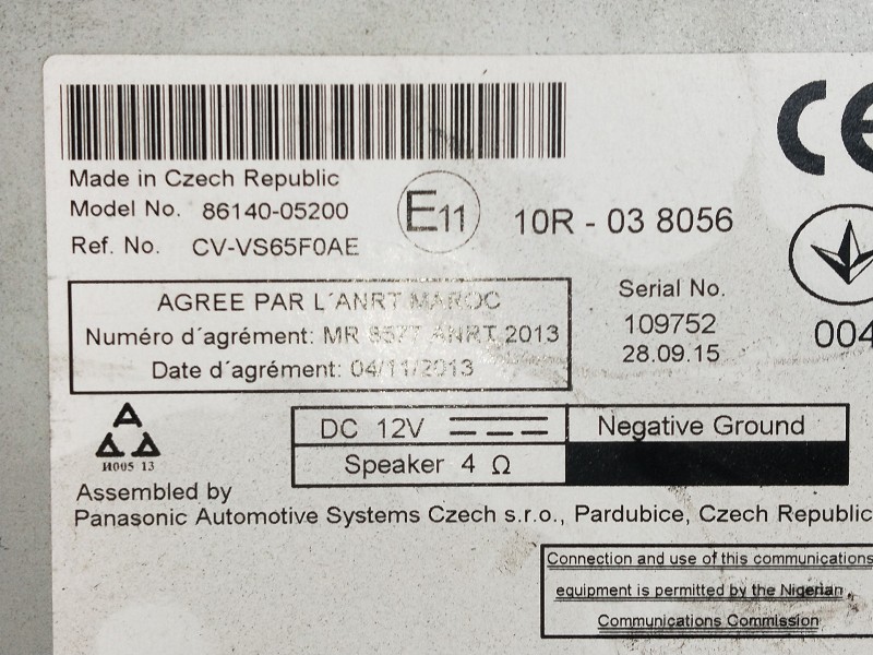 Recambio de sistema audio / radio cd para toyota avensis advance referencia OEM IAM 8614005200 CVVS65F0AE 10R038056