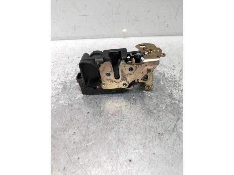 Recambio de motor cierre centralizado delantero izquierdo para daewoo lacetti se referencia OEM IAM   5P