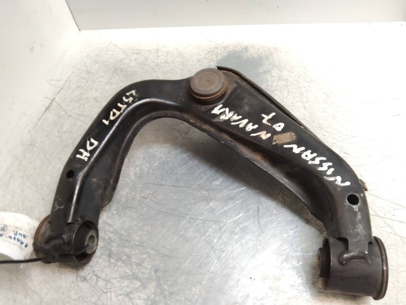 Recambio de brazo suspension superior delantero derecho para nissan navara pick-up (d40m) 2.5 dci diesel cat referencia OEM IAM 