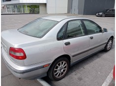 volvo s40 berlina del año 1999 2