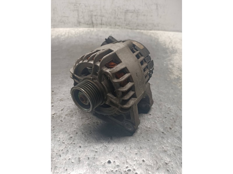 Recambio de alternador para citroen c3 1.4 sx plus referencia OEM IAM 1022118571  