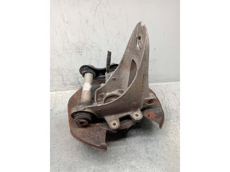 Recambio de mangueta trasera derecha para bmw x5 (e53) 3.0d referencia OEM IAM   