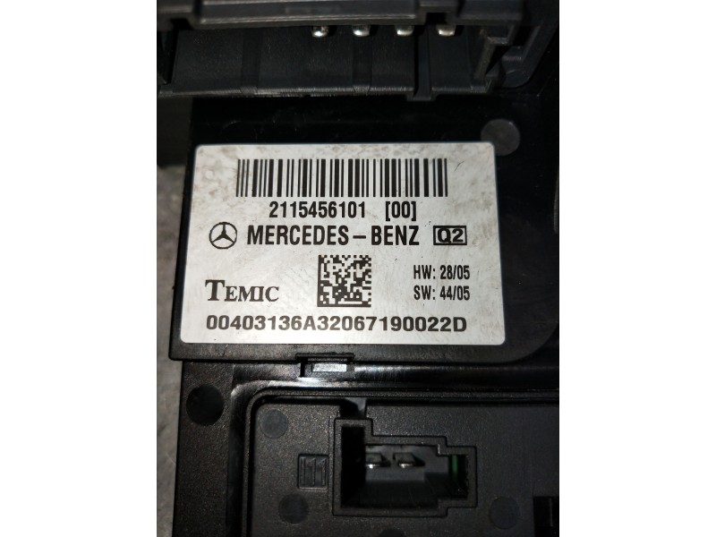Recambio de caja reles / fusibles para mercedes clase cls (w219) 350 cgi (219.357) referencia OEM IAM 2115456101  