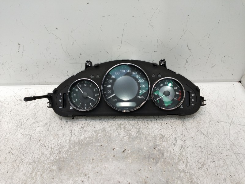Recambio de cuadro instrumentos para mercedes clase cls (w219) 350 cgi (219.357) referencia OEM IAM A2C53097529 A2195404211 