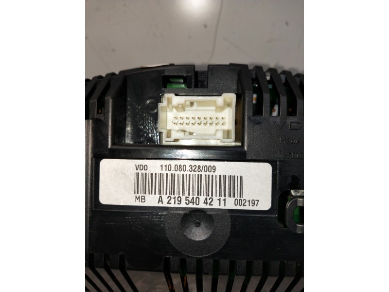 Recambio de cuadro instrumentos para mercedes clase cls (w219) 350 cgi (219.357) referencia OEM IAM A2C53097529 A2195404211 