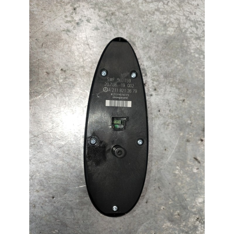 Recambio de mando elevalunas delantero izquierdo para mercedes clase cls (w219) 350 cgi (219.357) referencia OEM IAM A2118213679