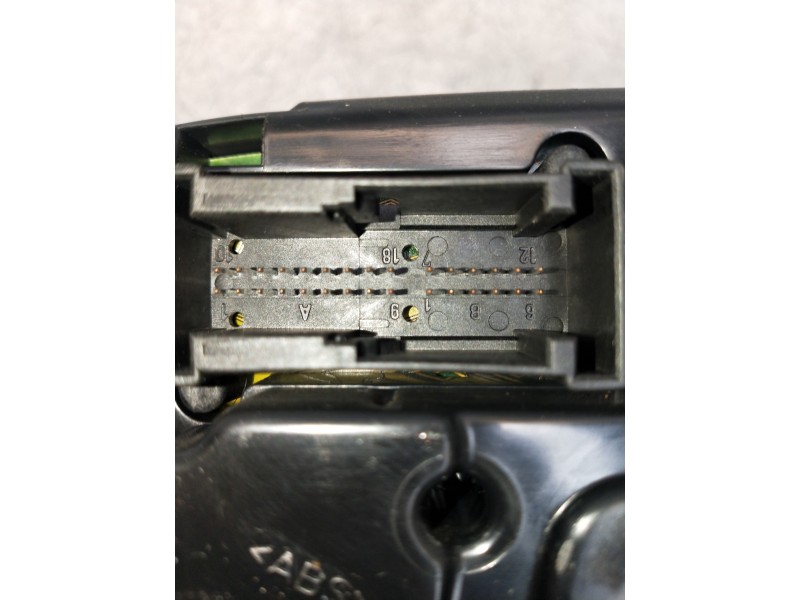 Recambio de cuadro instrumentos para mercedes clase e (w210) berlina diesel 290 turbodiesel (210.017) referencia OEM IAM 2105401