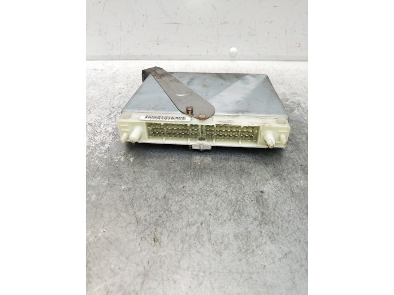 Recambio de centralita motor uce para volvo serie 850 2.5 10v berlina referencia OEM IAM P3545863 T94360175 