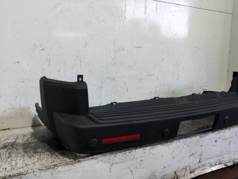 Recambio de paragolpes trasero para land rover discovery v6 td s referencia OEM IAM   
