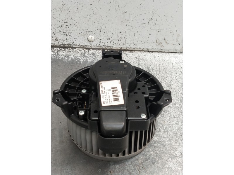 Recambio de motor calefaccion para toyota avensis advance referencia OEM IAM AV2727008105  