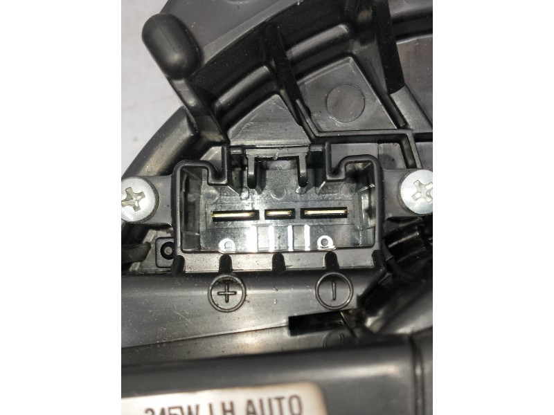 Recambio de motor calefaccion para toyota avensis advance referencia OEM IAM AV2727008105  