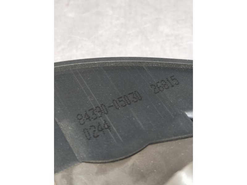 Recambio de mando multifuncion para toyota avensis advance referencia OEM IAM 843900503026815  