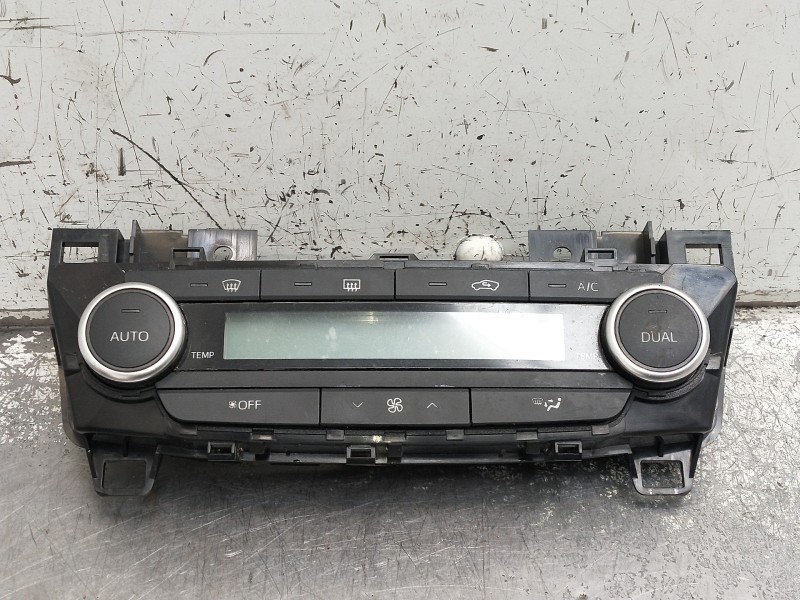 Recambio de mando calefaccion / aire acondicionado para toyota avensis advance referencia OEM IAM 5590005630 E1108984 