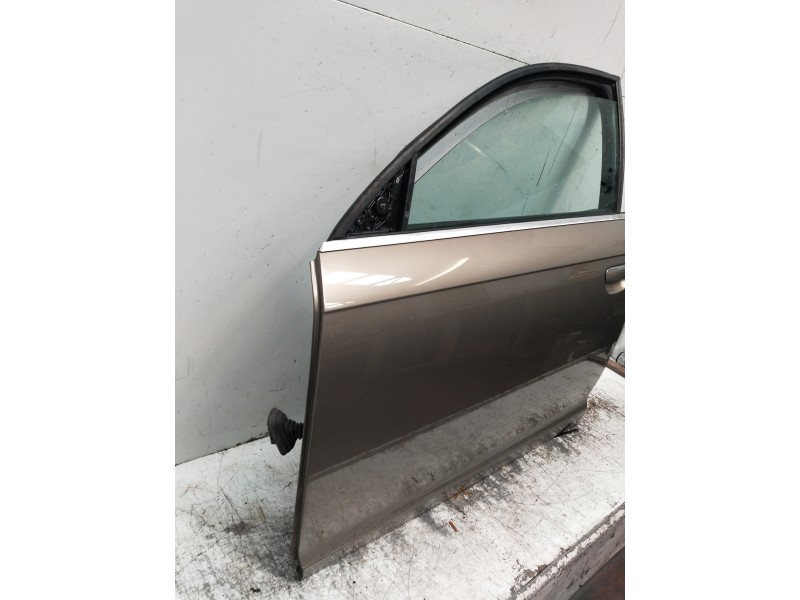 Recambio de puerta delantera izquierda para audi a6 berlina (4f2) 2.0 tfsi referencia OEM IAM   4P