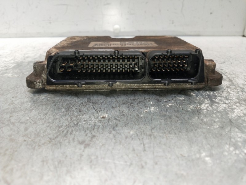 Recambio de centralita motor uce para seat ibiza (6k1) stella referencia OEM IAM 0281001916 038906018EE 