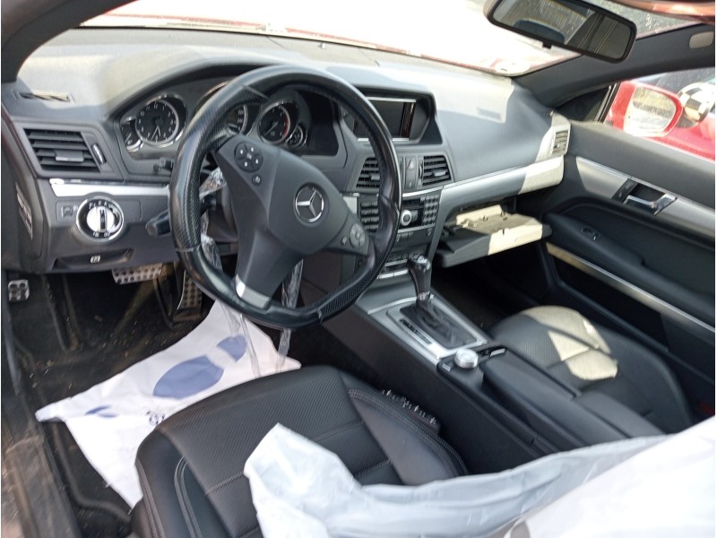 mercedes clase clk (w207) coupe del año 2011