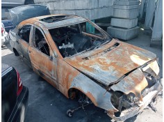 mercedes clase c (w203) berlina del año 2001