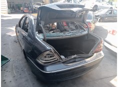 mercedes clase c (w203) berlina del año 2001 2