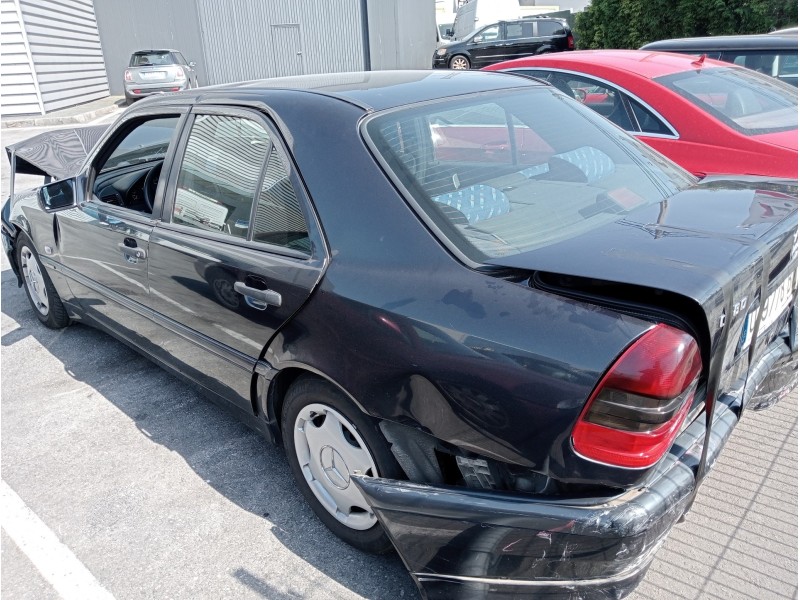mercedes clase c (w202) berlina del año 1998