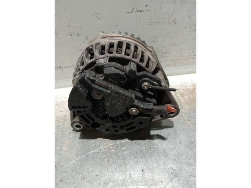 Recambio de alternador para opel vectra c berlina club referencia OEM IAM 0124525030  