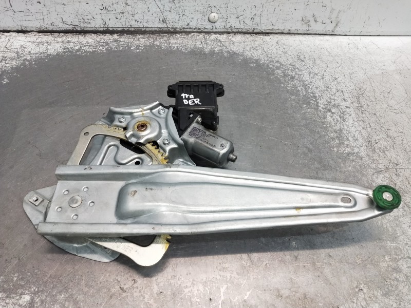 Recambio de elevalunas trasero derecho para toyota avensis advance referencia OEM IAM 8571005061 C35421101 4P