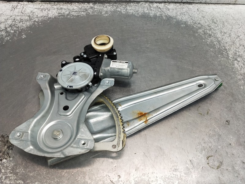 Recambio de elevalunas trasero izquierdo para toyota avensis advance referencia OEM IAM 8572005061 C35420101 4P