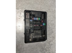 Recambio de caja reles / fusibles para renault captur ii 1.0 referencia OEM IAM 284B73384R 5DVK13F14 8963725311