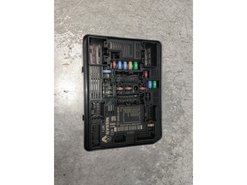 Recambio de caja reles / fusibles para renault captur ii 1.0 referencia OEM IAM 284B73384R 5DVK13F14 8963725311