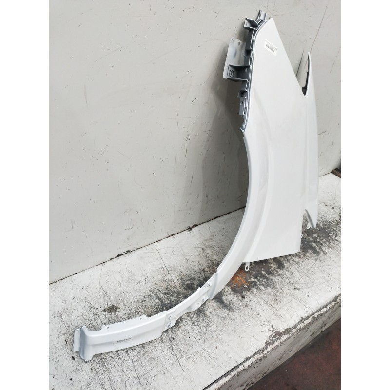 Recambio de aleta delantera izquierda para mercedes sprinterii caja cerrada (desde 01.06) 2.1 cdi cat referencia OEM IAM   