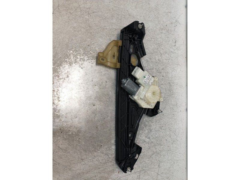 Recambio de elevalunas trasero derecho para renault captur ii 1.0 referencia OEM IAM   5P