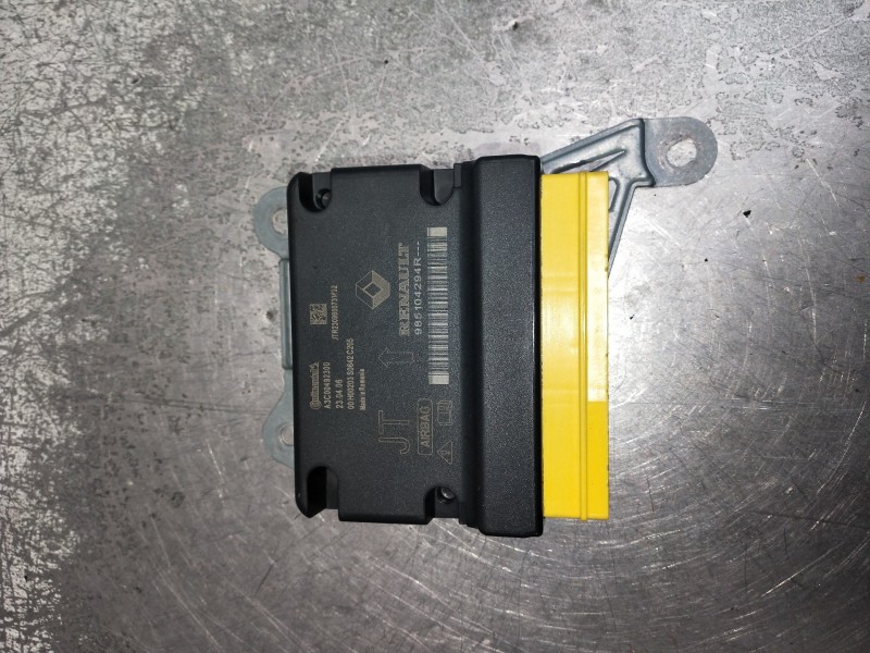 Recambio de kit airbag para renault captur ii 1.0 referencia OEM IAM 985104294R A3C00492300 