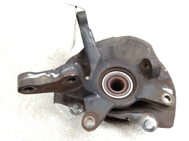 Recambio de mangueta delantera derecha para hyundai accent (lc) 1.5 cat referencia OEM IAM   