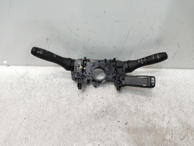 Recambio de mando luces para renault captur ii 1.0 referencia OEM IAM 255674797R  