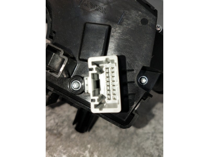 Recambio de mando luces para renault captur ii 1.0 referencia OEM IAM 255674797R  