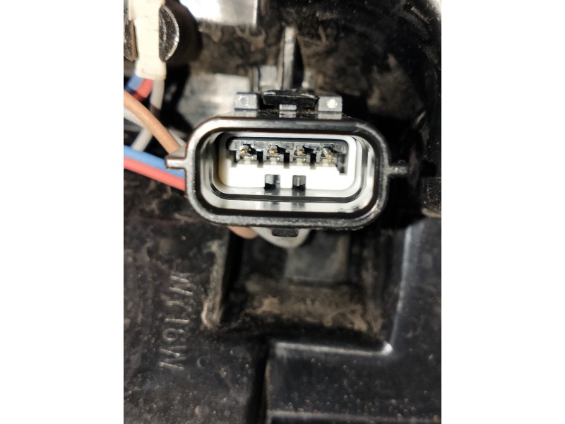 Recambio de piloto trasero derecho para renault captur ii 1.0 referencia OEM IAM 265507894R  